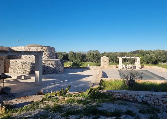 Дом отдыха Trullo Mit Atemberaubender Atmosphaere Naehe Остуни