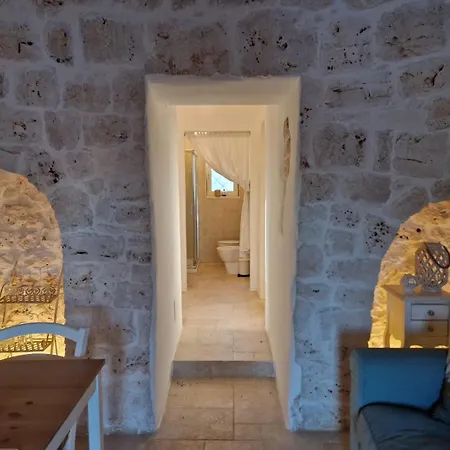 Trullo Mit Atemberaubender Atmosphaere Naehe * Ostuni